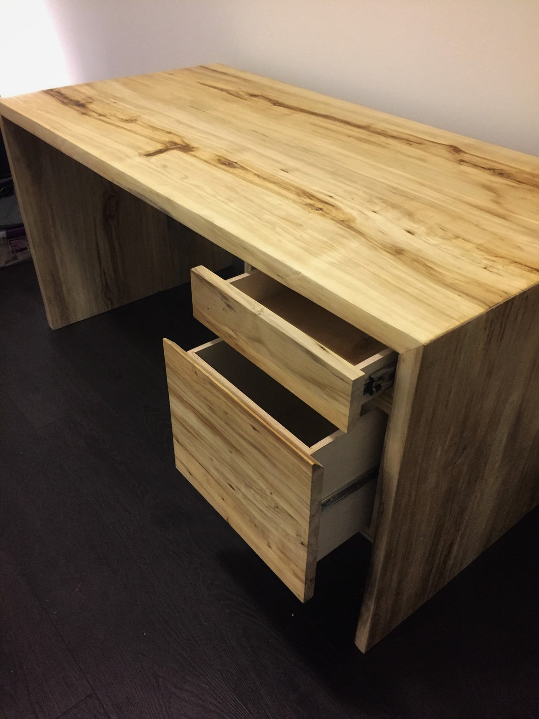 Waterfall desk with drawers